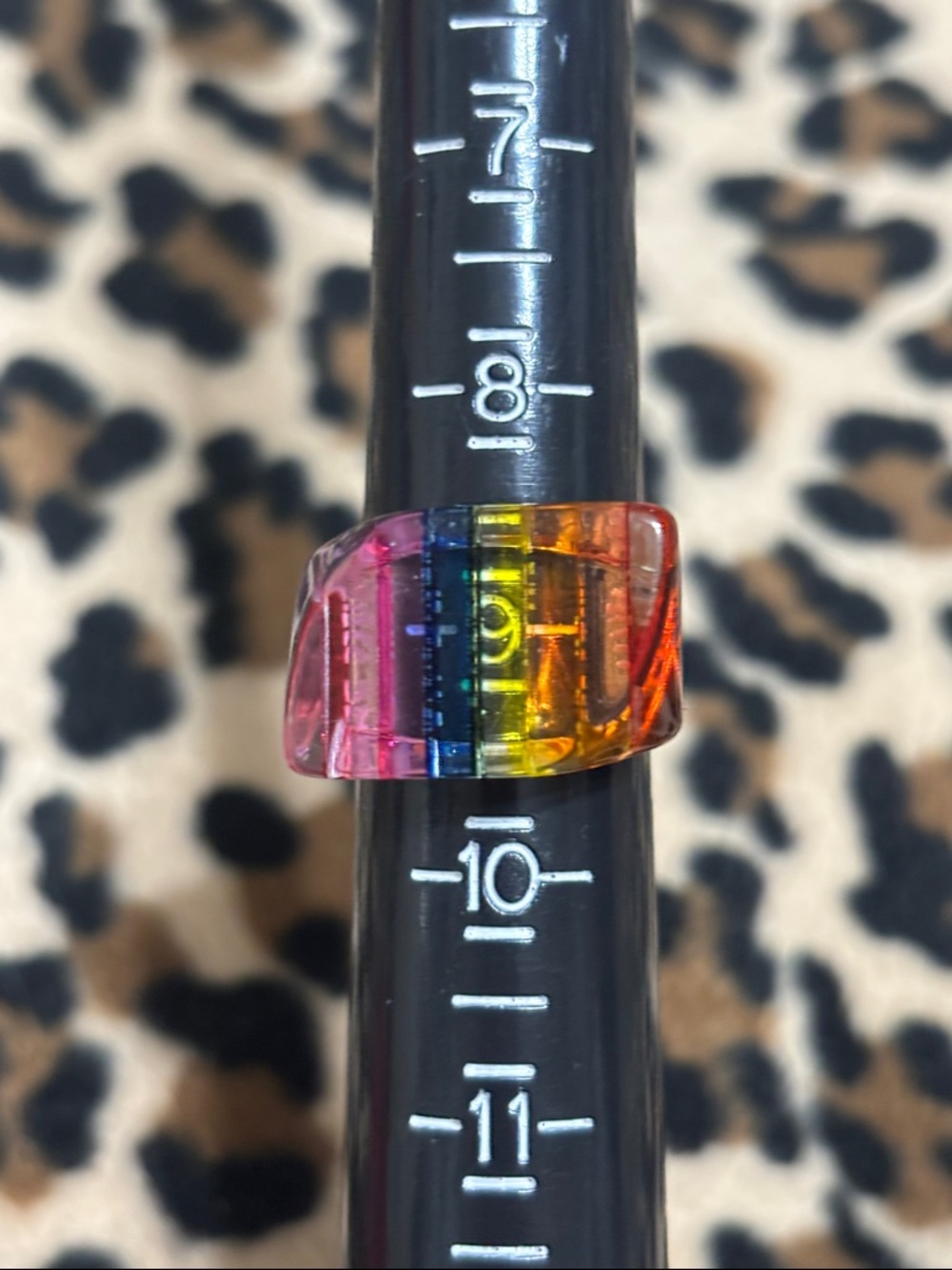 RAINBOW 🌈 Stripe Multicolor Statement Ring 9 Vintage Lucite Colorful Chunky 90s